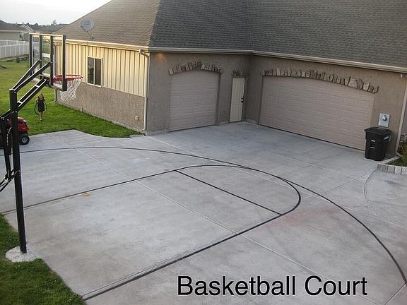 Basketball Court w/ paint