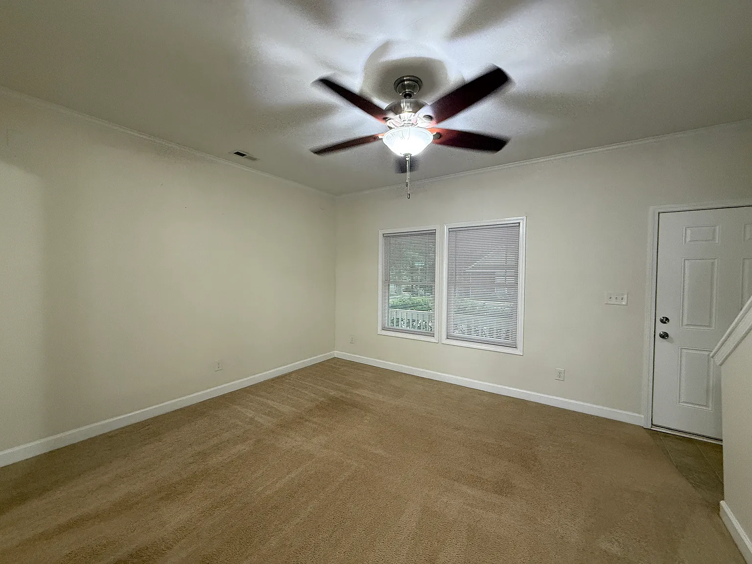 2 bed, 2.5 bath, 1116 sqft, $1,495 — Photo 3