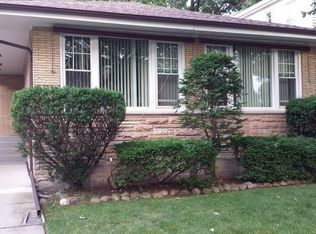 6137 N Springfield Ave, Chicago, IL 60659