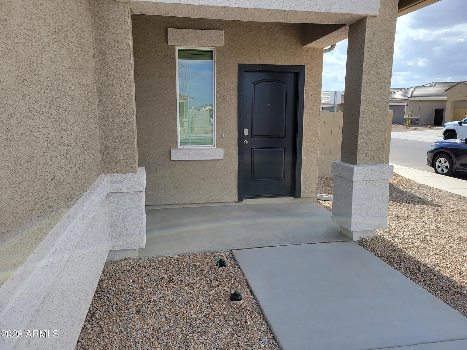3 bed, 2.0 bath, 1333 sqft, $1,595 — Photo 2
