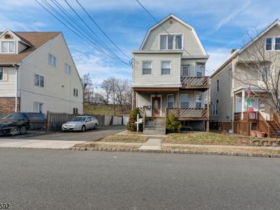 22 Lawrence St, Bloomfield, NJ, 07003