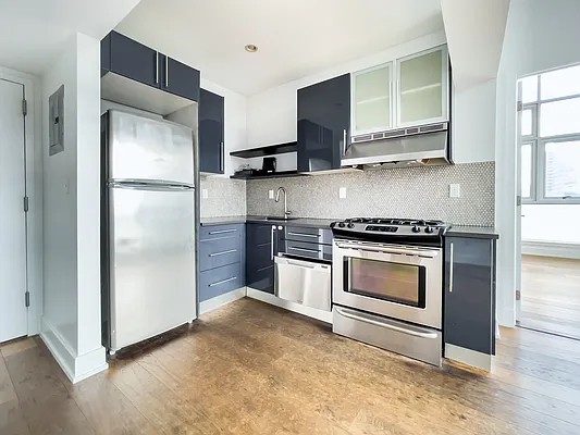 Rented by Highline Residential | media 9