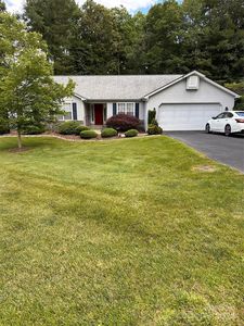 7 Pebble Beach Ct, Etowah, NC, 28729