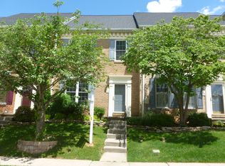 17 White Pine Ct, Cockeysville, MD 21030