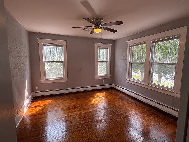 318 Harpersville Rd — Photo 16