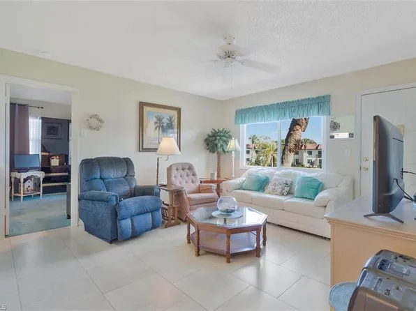 4321 27th CT SW #203, NAPLES, FL 34116