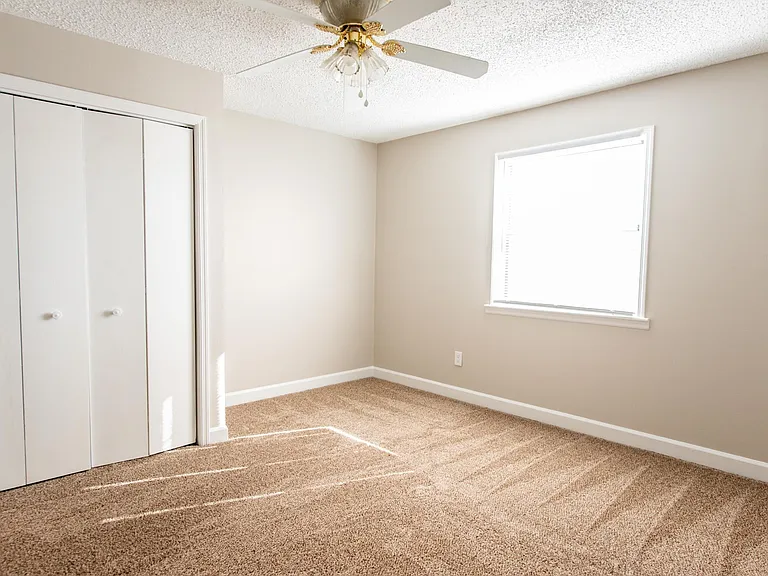290 Appleby Dr #252 — Photo 27