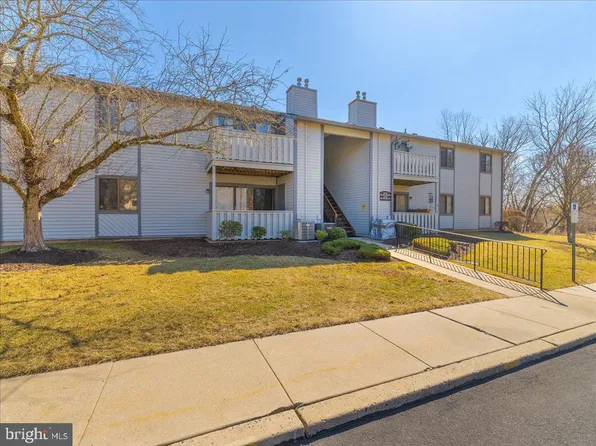 1003 Dogwood Ct, Lansdale, PA 19446