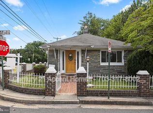 1700 14th St S, Arlington, VA 22204