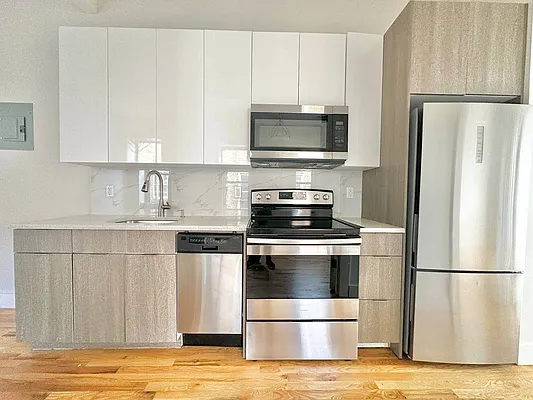 Rented by Doorway NYC, LLC | media 3