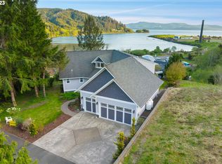 109 Franklin St, Garibaldi, OR 97118