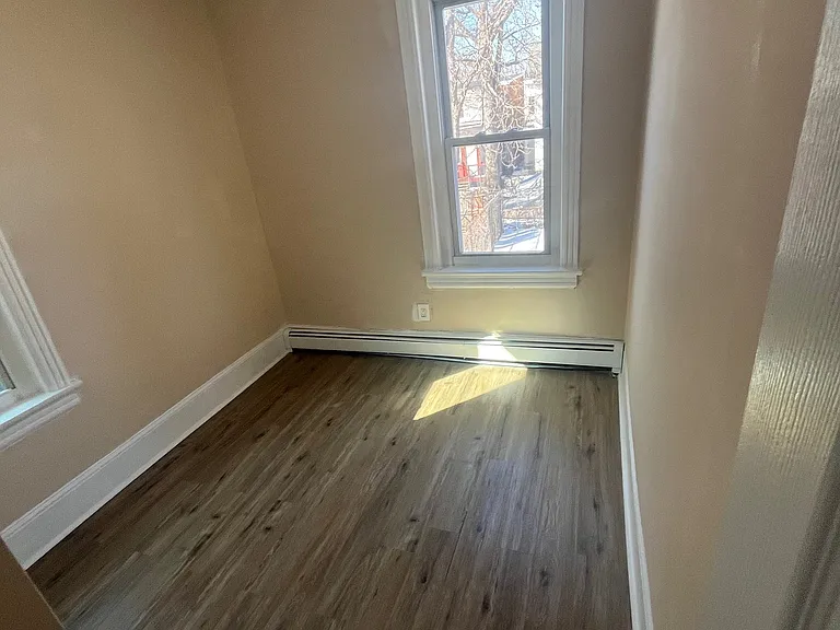 45 Mechanics Ave — Photo 6
