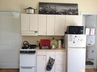 2049 Locust St APT 4, Philadelphia, PA 19103