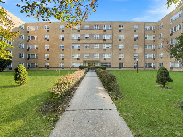 6161 N Hoyne Ave APT 504, Chicago, IL 60659