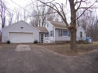 3517 Beeline Rd, Holland, MI 49424