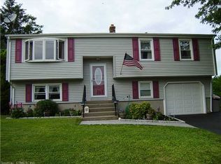 15 Sheffield Rd, Milford, CT 06460