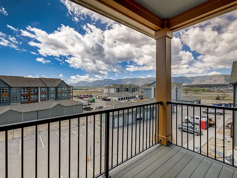 Alta25 Luxury Apartment Homes — Photo 42