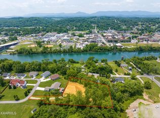 347 Rose St, Clinton, TN 37716