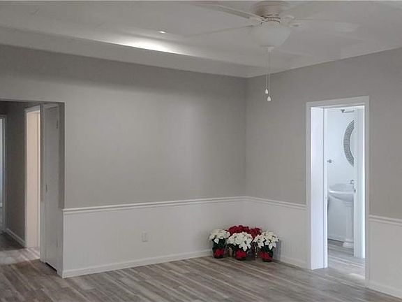 5th image of 1831 Roanoke Ave