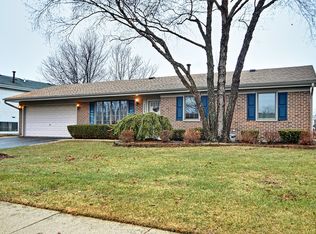 1500 Schooner Ln, Hanover Park, IL 60133