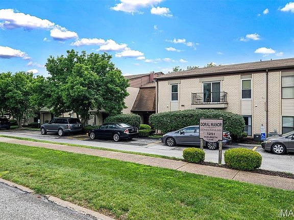 2nd image of 1251 Guelbreth Ln APT 211