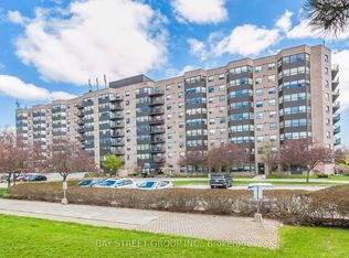 2 Raymerville Dr #717, Markham, ON L3P 7N7
