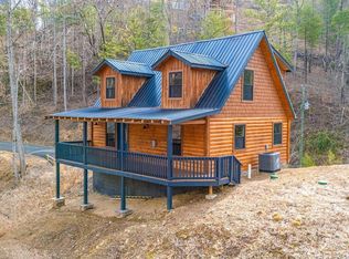 2321 Willow Ln, Sevierville, TN 37862