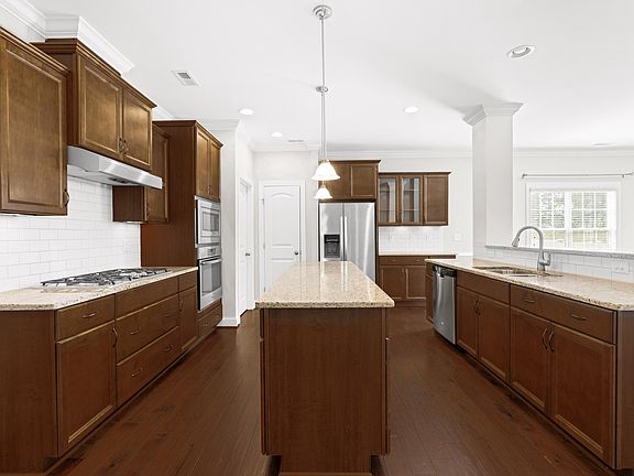 5th image of 2727 Masonboro Ferry Dr