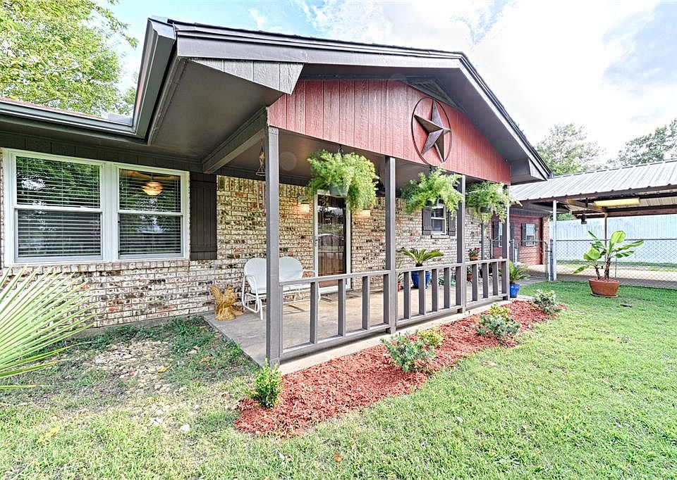 2nd image of 550 Vz County Road 2430