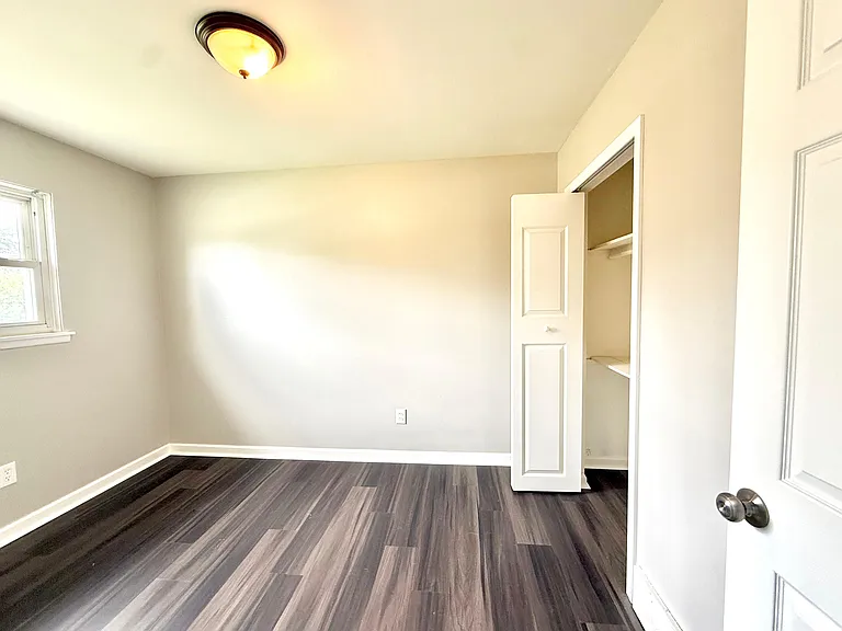 30658 Palmer Rd — Photo 2