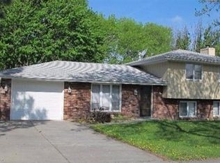 5147 S 37th St, Lincoln, NE 68516