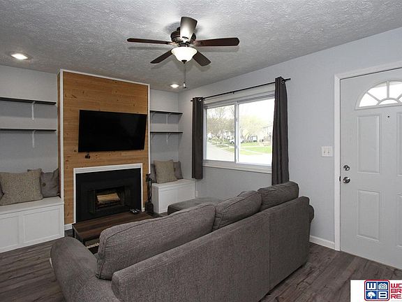 2nd image of 167 Laramie Trl