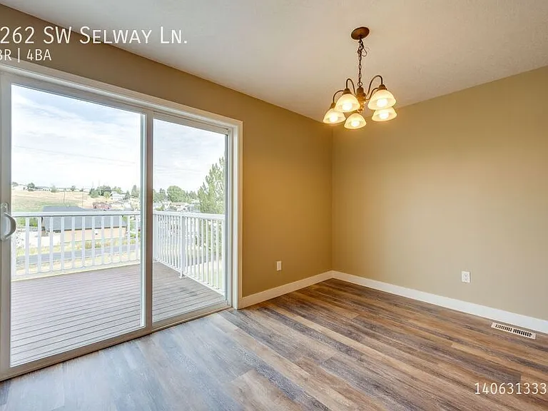 1262 SW Selway Ln — Photo 25