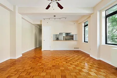 Rented by Reuveni LLC