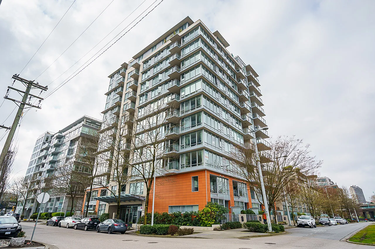 1833 Crowe St #709 photo 1