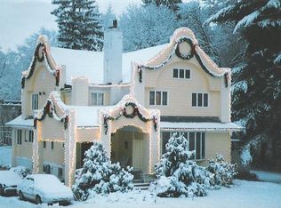 345 Salisbury St, Worcester, MA 01609