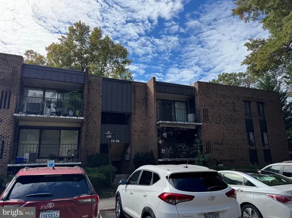 7905 Dassett Ct APT 304, Annandale, VA 22003
