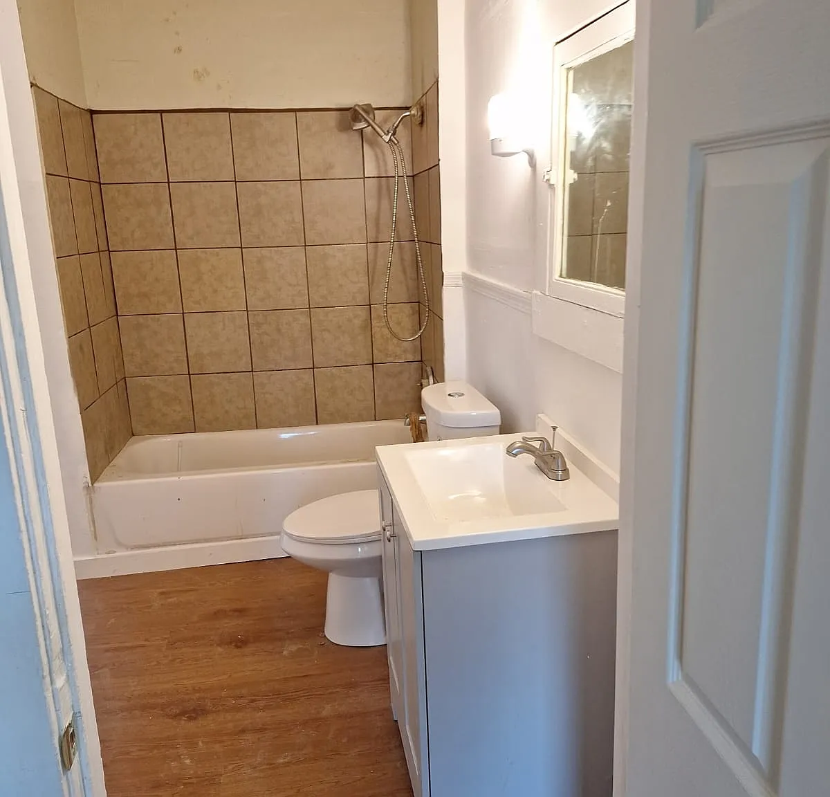 205 Beecher Street - 3 — Photo 2