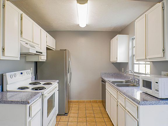2nd image of 7031 Cedarhurst Dr #11-D