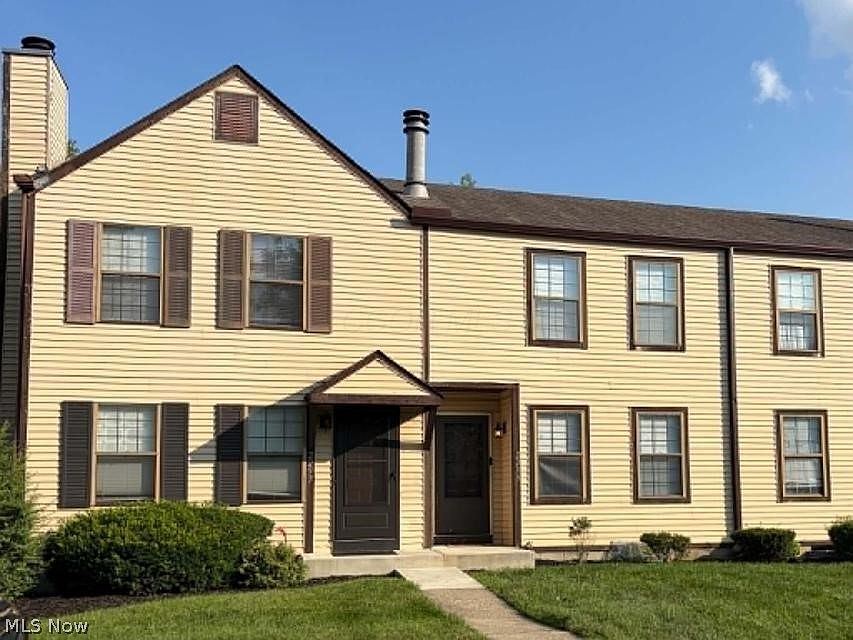 1st image of 2295 Laurelwood Dr