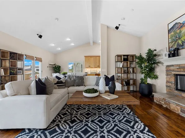 2413 Rockefeller Ln #C, Redondo Beach, CA 90278