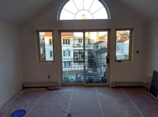 80 Dooley St #3, Brooklyn, NY 11235