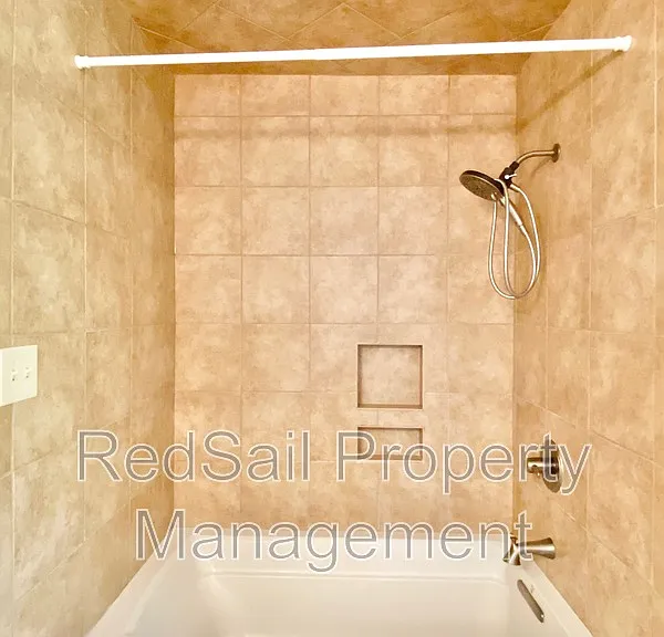 145 Linda Dr — Photo 14