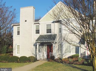 901 Sweetwater Dr, Cinnaminson, NJ