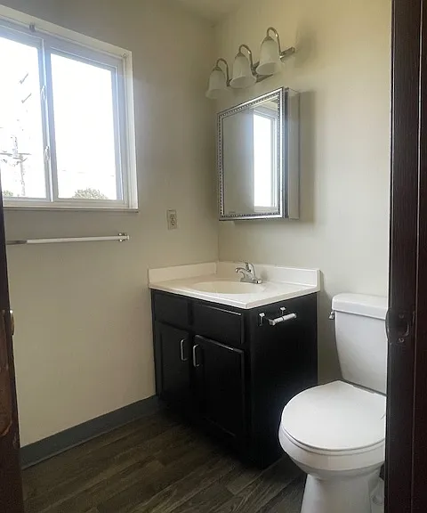 Willow Springs Apartments — Photo 9