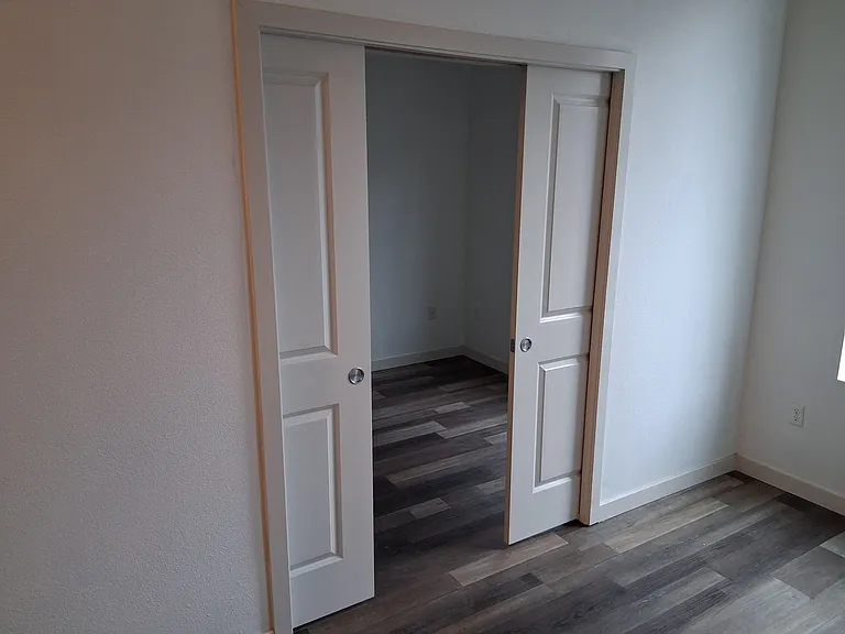 1607 NW Davis St — Photo 22