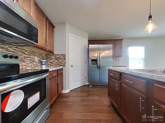 4th image of 2108 Tyson Lake Dr