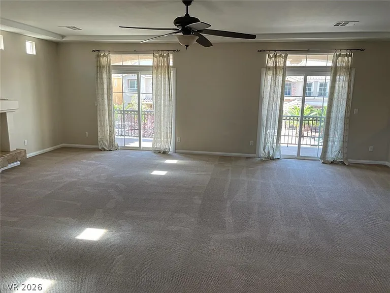6313 Stag Hollow Ct — Photo 14