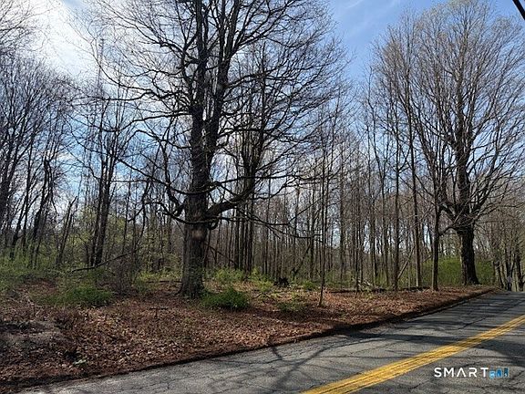 5th image of 350 Deercliff Road