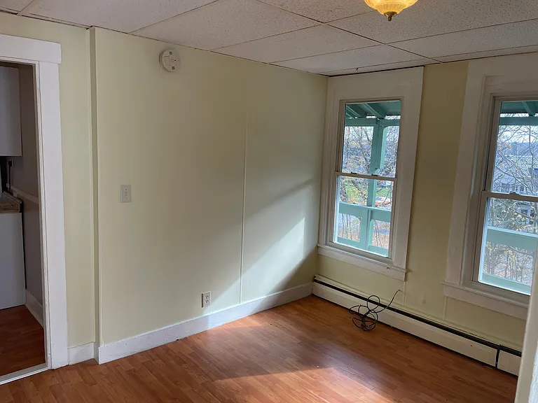 272 Main St — Photo 8